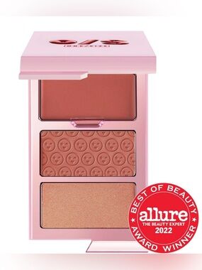 ONE/SIZE Blush Cheek Clapper 3D Blush Trio Palette in Very That **NIB**